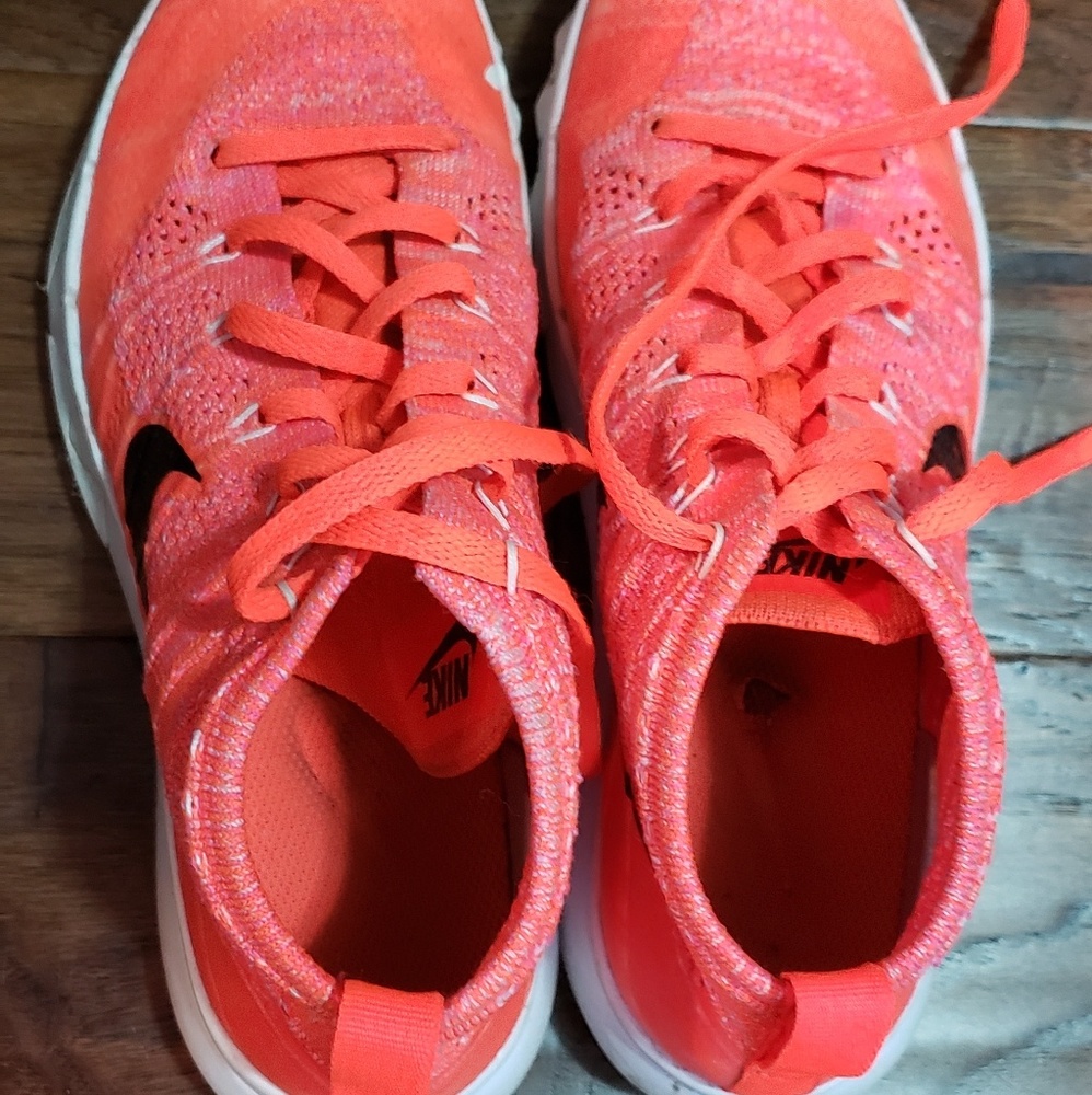 Nike shoes